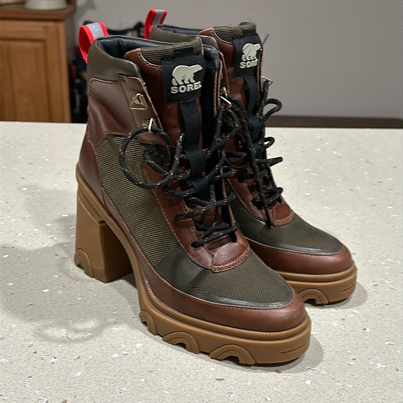 Sorel Shoes - Sorel Sample Boots